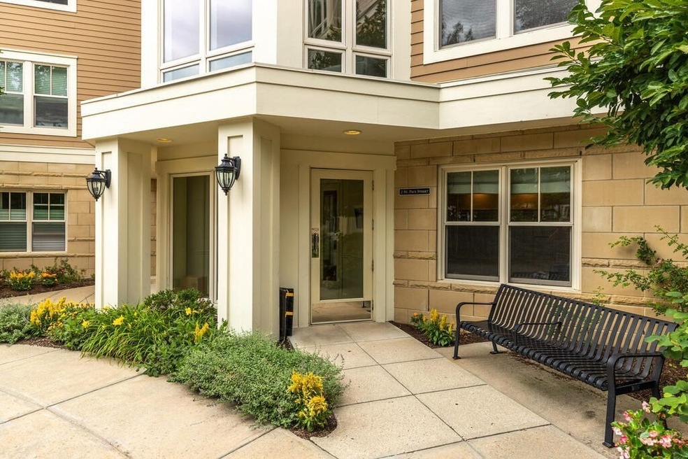 2 St Paul St unit 201, Brookline, MA 02446 - photo 1
