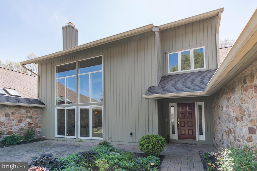 1078 Broadmoor Rd unit 75, Bryn Mawr, PA 19010 - photo 1