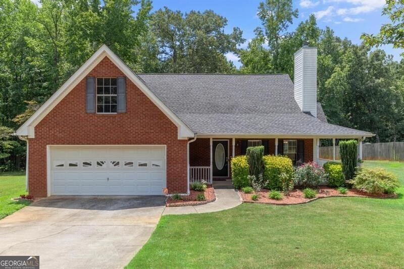 129 Hunters Chase, McDonough, GA 30253 - photo 1