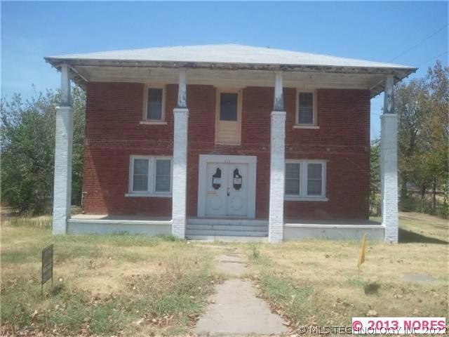 Exterior Front