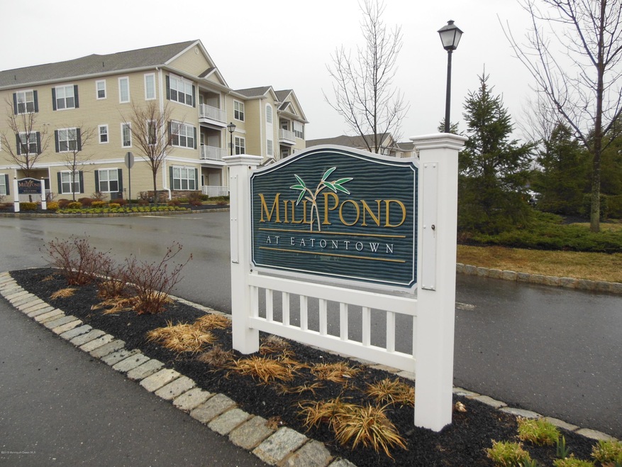 212 Mill Pond Way unit 212, Eatontown, NJ 07724 - photo 1