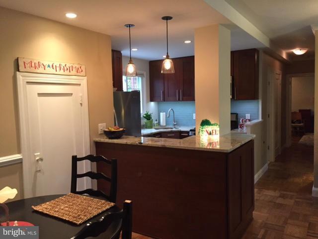 1558 Mount Eagle Place unit 1558, Alexandria, VA 22302 - photo 1