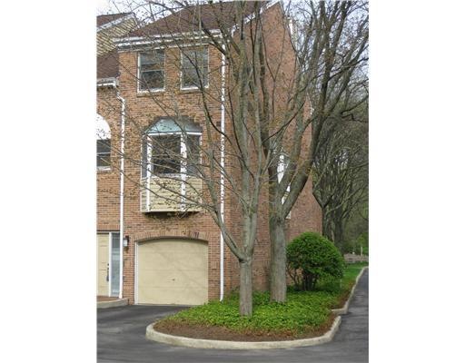 River Landing Apartments unit 4, Cos Cob, CT 06807 - photo 1