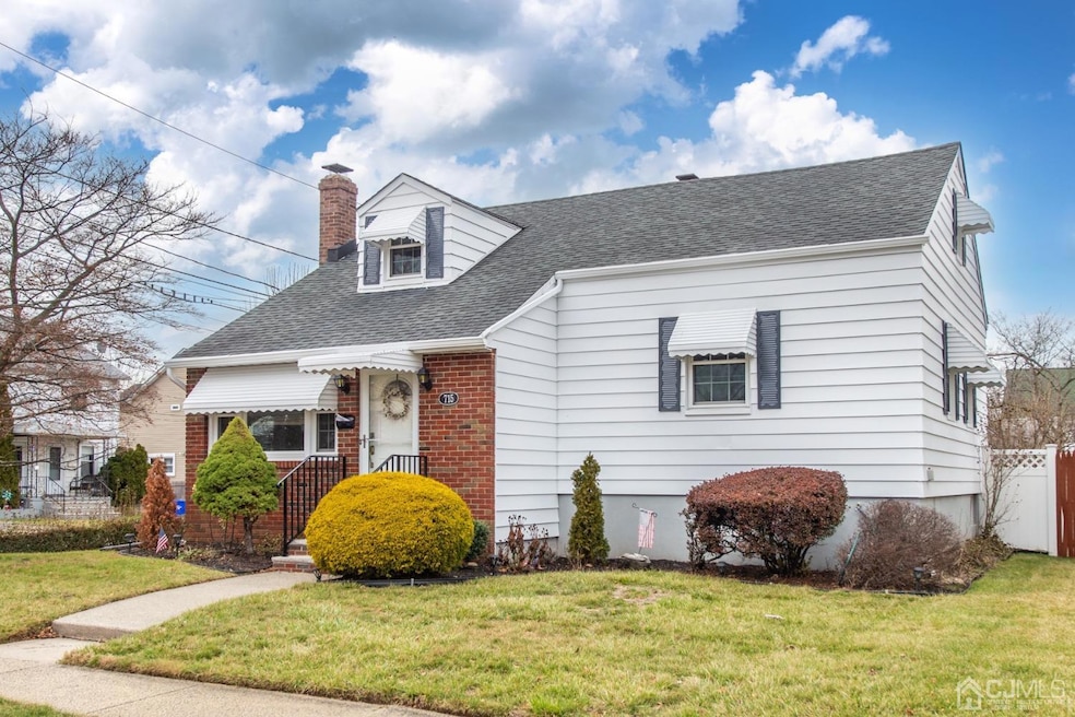 715 Lee Ave, North Brunswick, NJ 08902 - photo 1