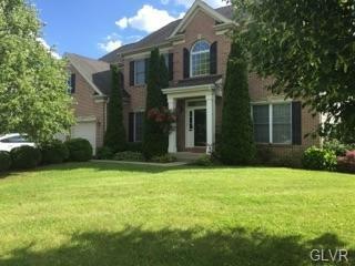 5315 Greenbriar Dr, Bethlehem, PA 18017 - photo 1