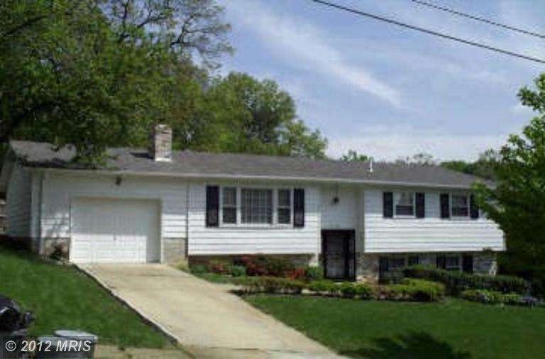 4710 Addison Dr, Oxon Hill, MD 20745 - photo 1