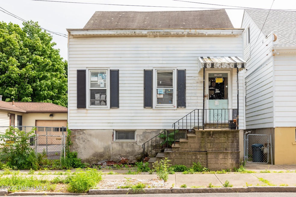 6 Garden St, Albany, NY 12209 - photo 1