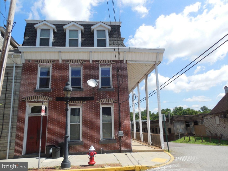3 N Main St unit 2B, Spring City, PA 19475 - photo 1