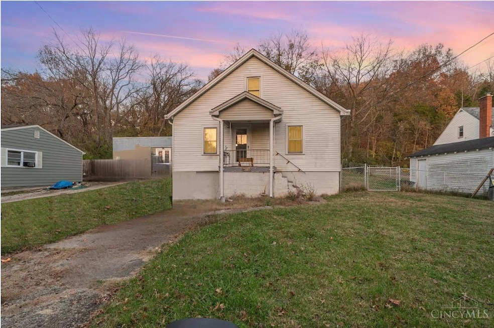 Pending $159,900 • Co-Listing Agent