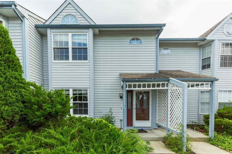 679 E Lake Front Cir unit 44, Galloway, NJ 08205 - photo 1