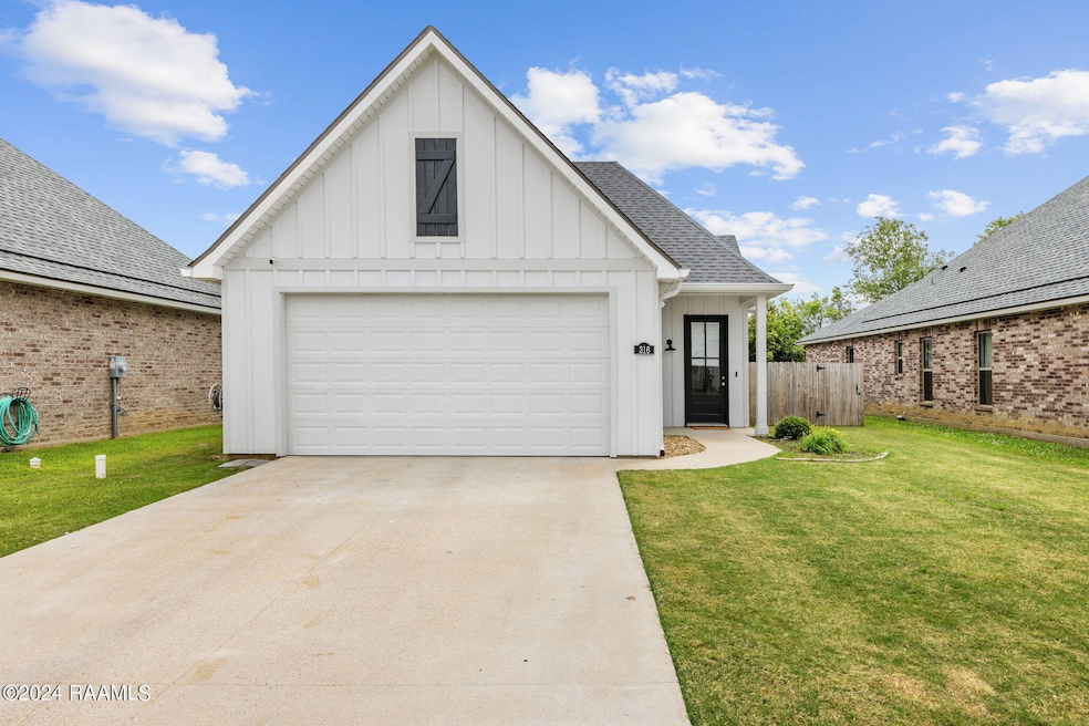 Pending $237,500 • Co-Listing Agent