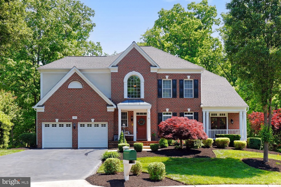 8117 Willingboro Ct, Gainesville, VA 20155 - photo 1