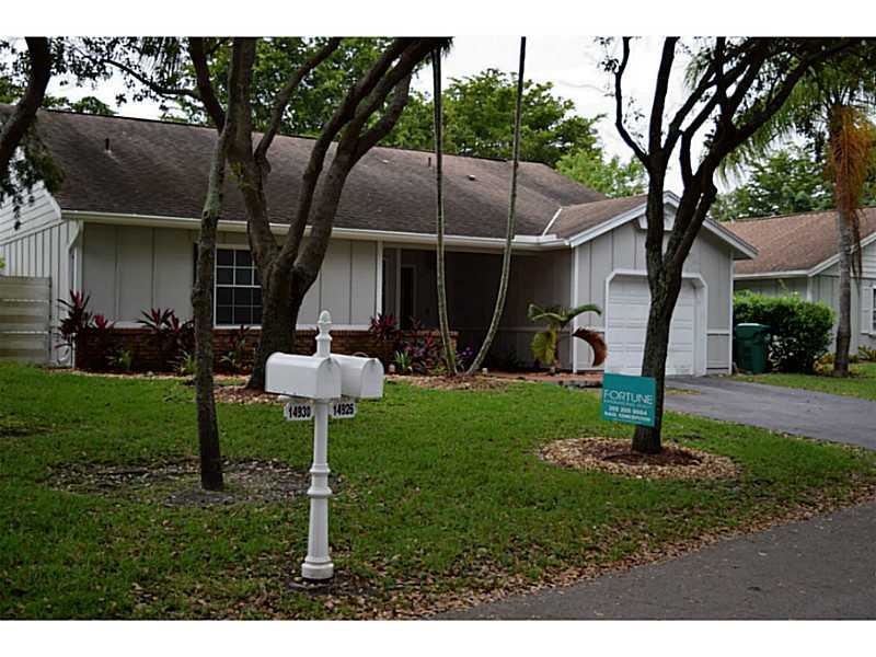 14926 SW 141st Place, Miami, FL 33186 - photo 1