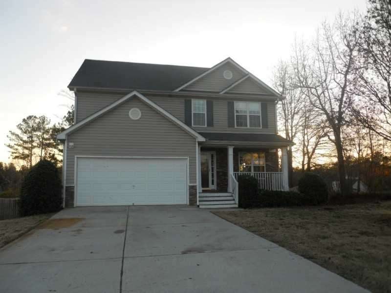 Exterior Front. LOW MAINTENANCE LIVING AT ITS BEST