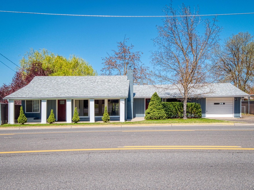 2935 E McAndrews Rd, Medford, OR 97504 - photo 1