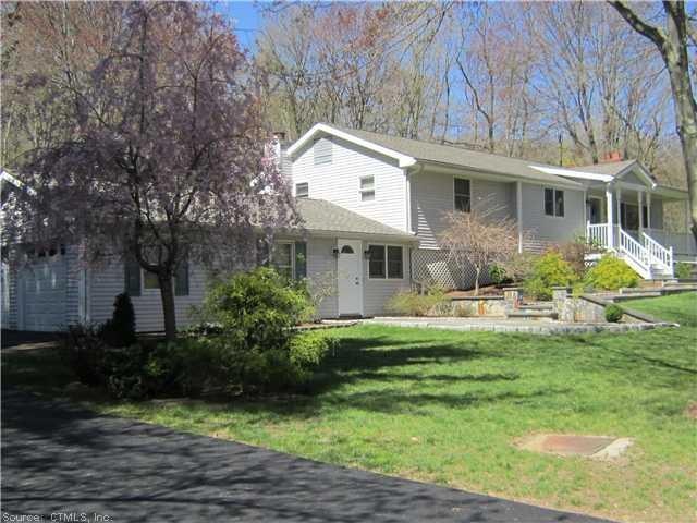 55 Elm St, Monroe, CT 06468 - photo 1