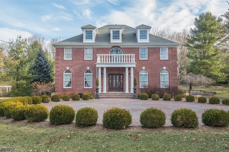 33 Combs Ave, Mendham, NJ 07945 - photo 1