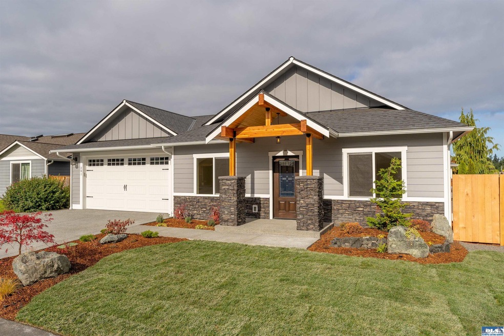 390 Broadmoor St, Sequim, WA 98382 - photo 1