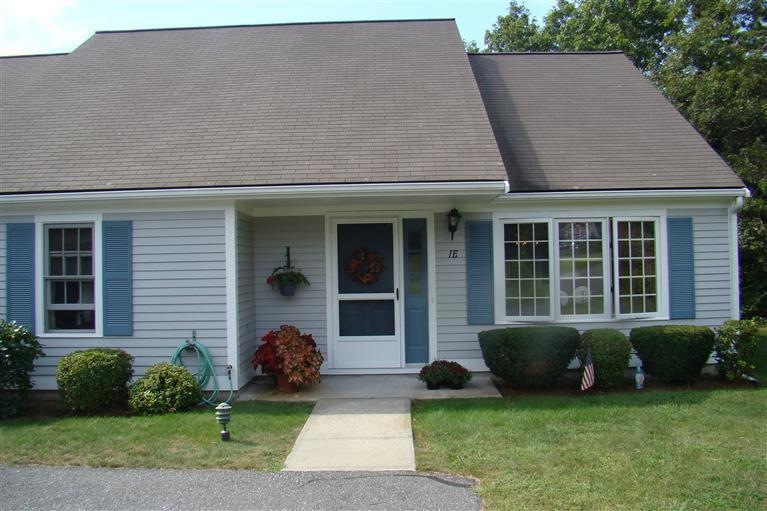 1 Dickenson Ct unit 1E, Pocasset, MA 02559 - photo 1