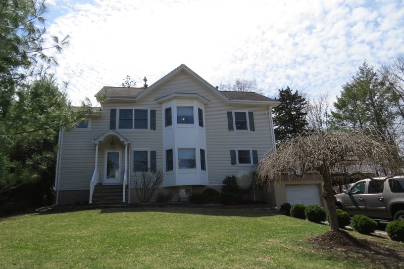 213 Central Ave, West Caldwell, NJ 07006 - photo 1