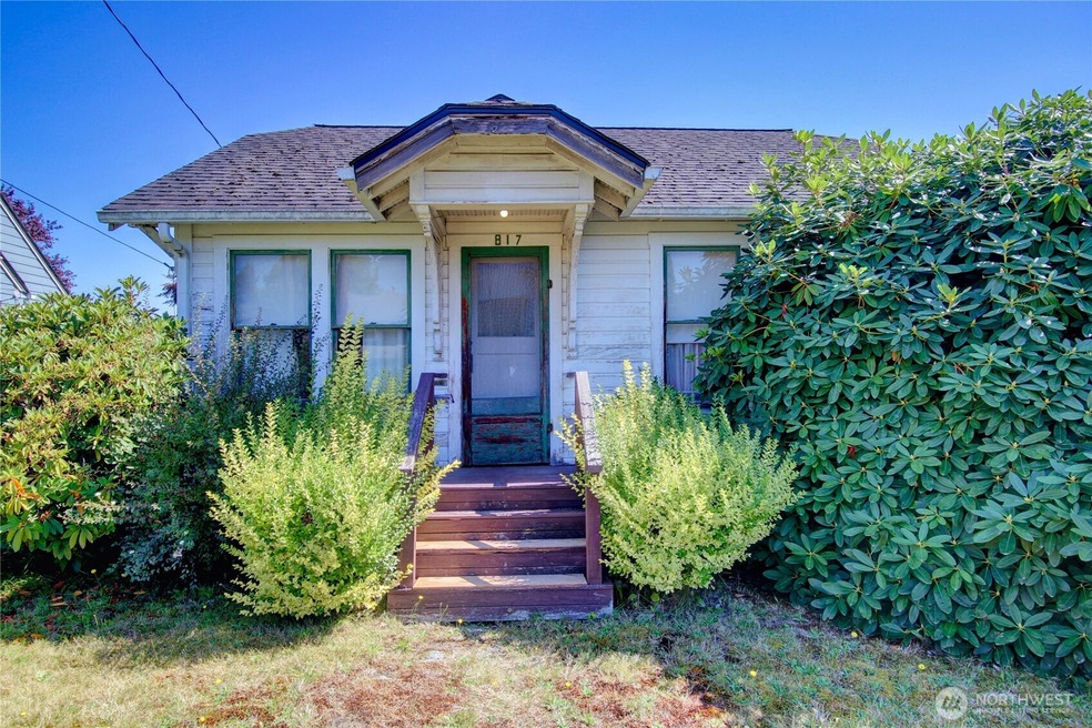 817 Central Ave, Sedro Woolley, WA 98284 - photo 1