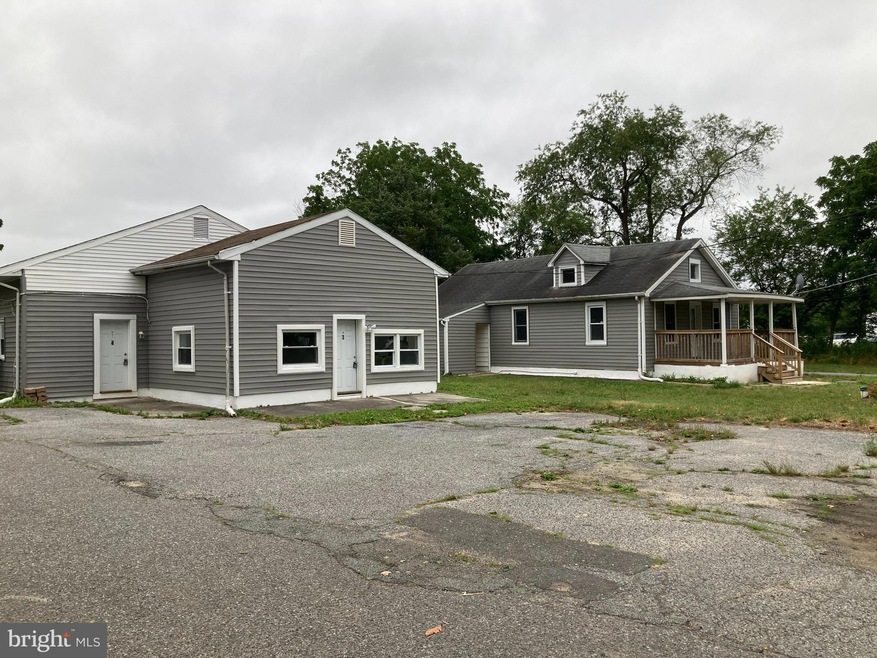 504 New Freedom Rd unit 2, Berlin, NJ 08009 - photo 1