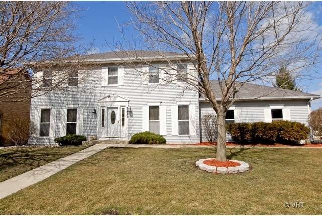 2531 Leach Dr, Naperville, IL 60564 - photo 1