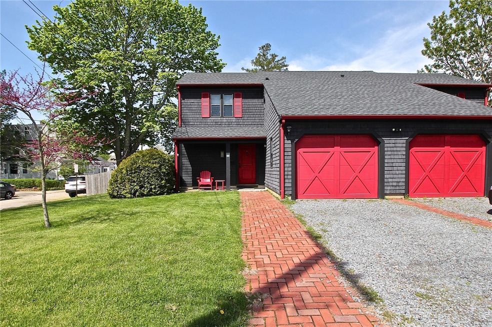 55 Annandale Rd unit B, Newport, RI 02840 - photo 1