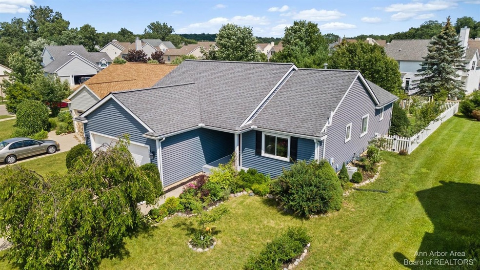 3588 Ryan Dr unit 59, Dexter, MI 48130 - photo 1