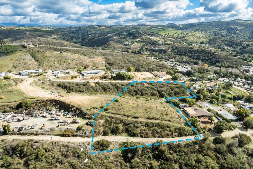 31269 Palimo Dr, Escondido, CA 92026 - photo 1