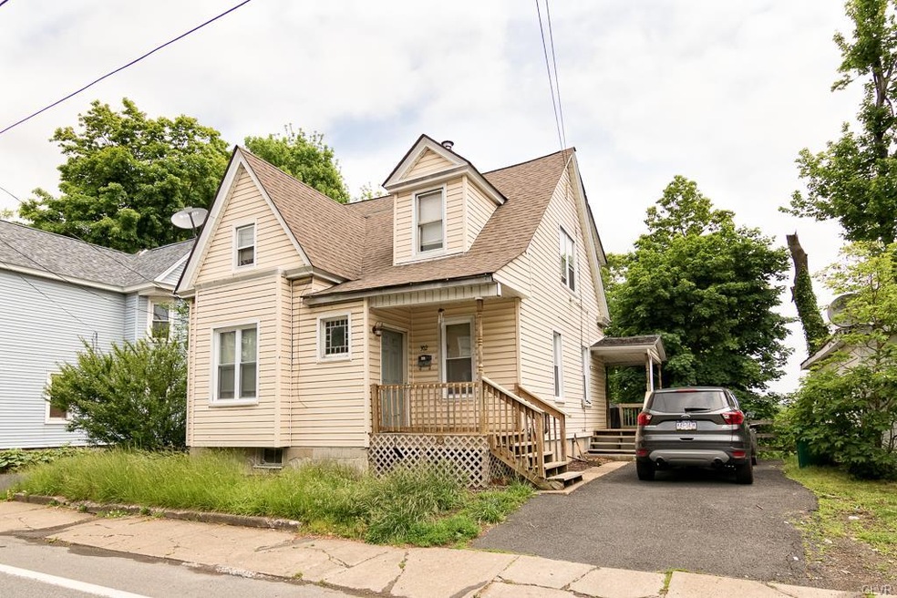 302 N 5th St, Stroudsburg, PA 18360 - photo 1