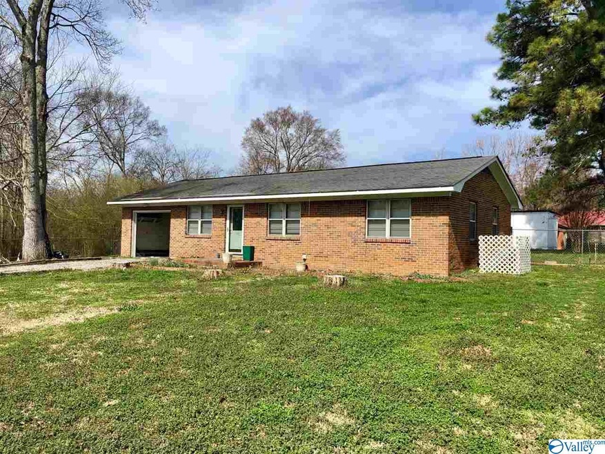 130 Clark Rd, Grant, AL 35747 - photo 1