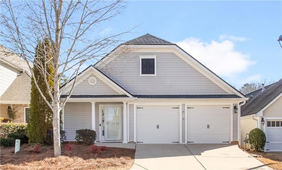 View of front of house featuring a 2 car garage