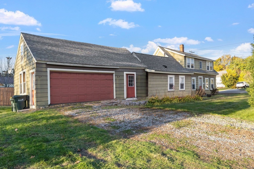 408 Elm St, Laconia, NH 03246 MLS 4975425