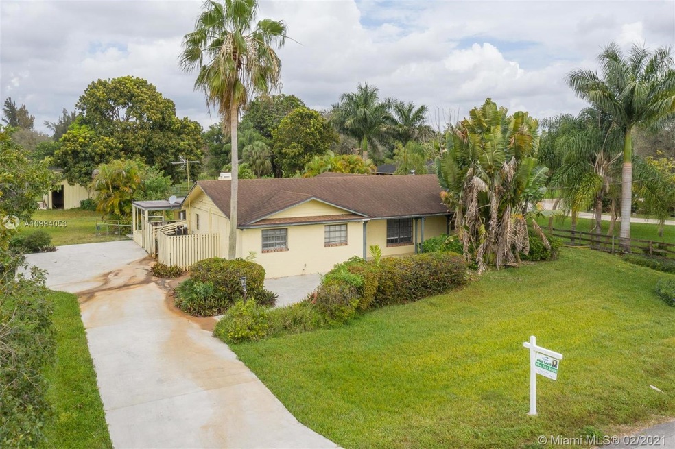 18031 SW 70th Place, Southwest Ranches, FL 33331 - photo 1