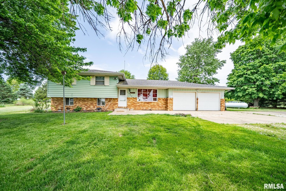 Pending $159,900 • Co-Listing Agent