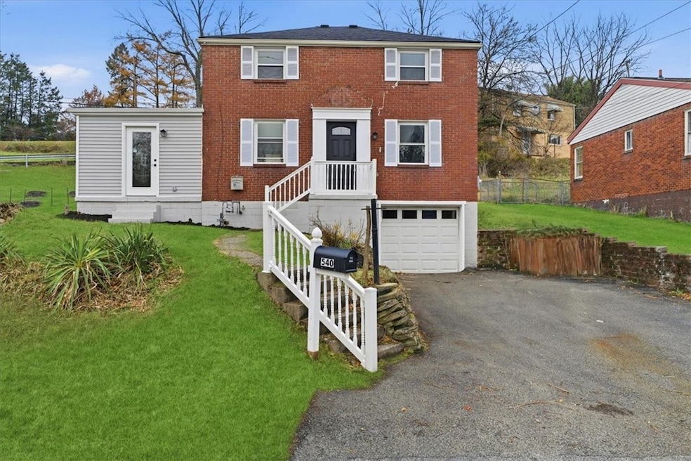 540 Springdale Dr, Pittsburgh, PA 15235 - photo 1