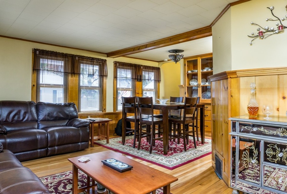 122 Harvey St, Springfield, MA 01119 - photo 1