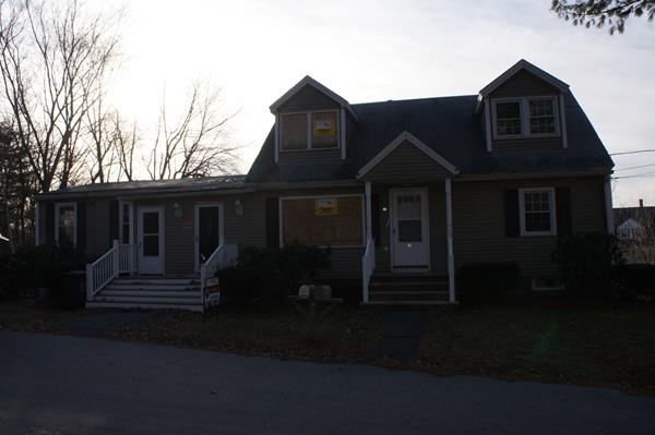 12 Howe St, Dracut, MA 01826 - photo 1