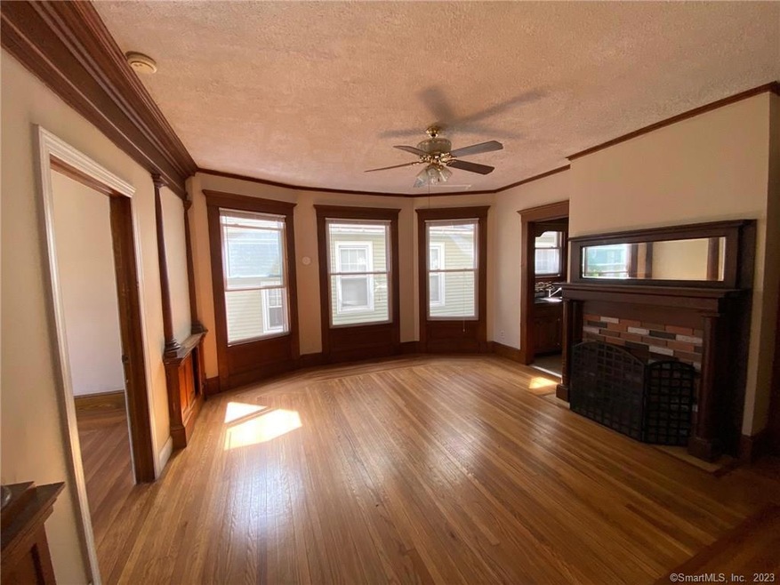 150 Gilbert Ave unit 2nd Floor, New Haven, CT 06511 - photo 1