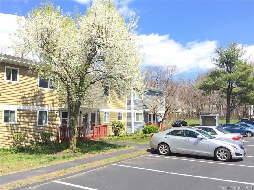 6 Rose Ln unit 1-6, Danbury, CT 06811 - photo 1