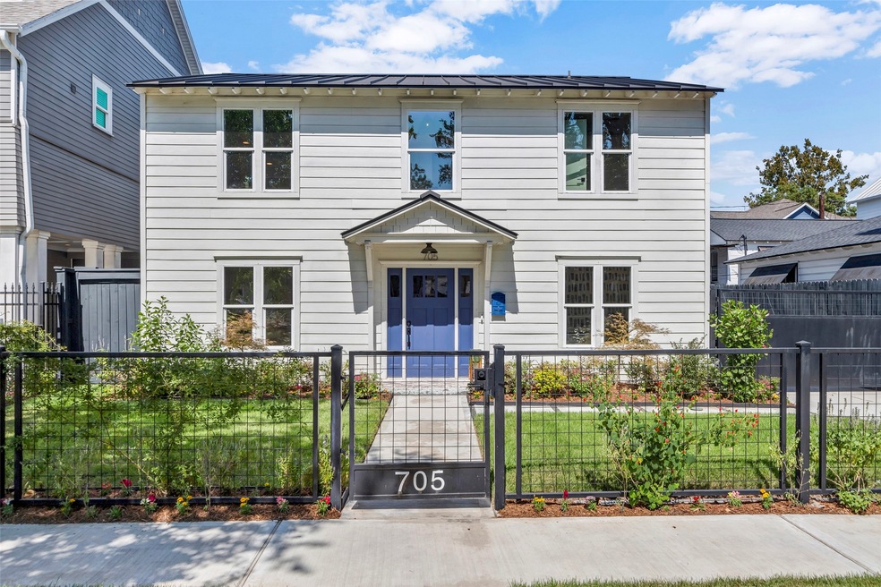 705 Wilken St, Houston, TX 77008 - photo 1