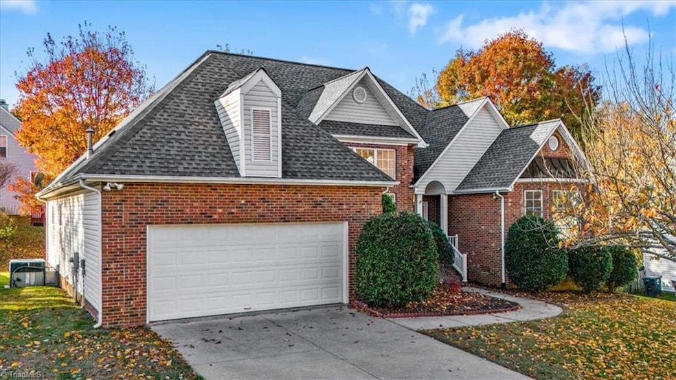 4603 Laurel Run Drive in Laurel Run