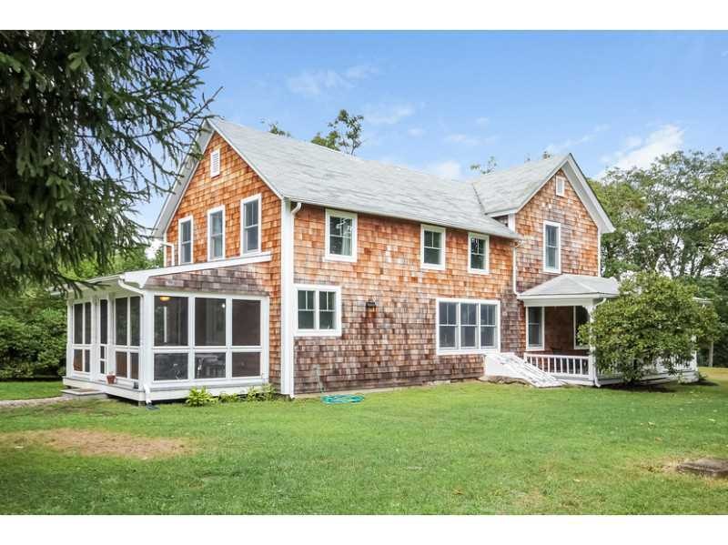 35 Willett Rd, Saunderstown, RI 02874 - photo 1