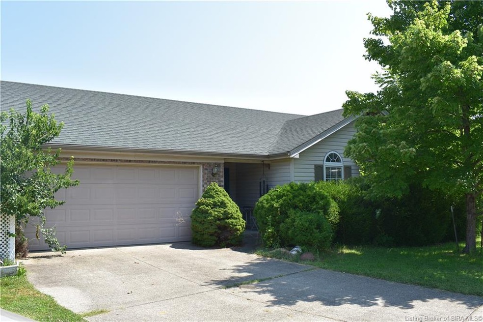 1844 Aspen Ct, New Albany, IN 47150 - photo 1