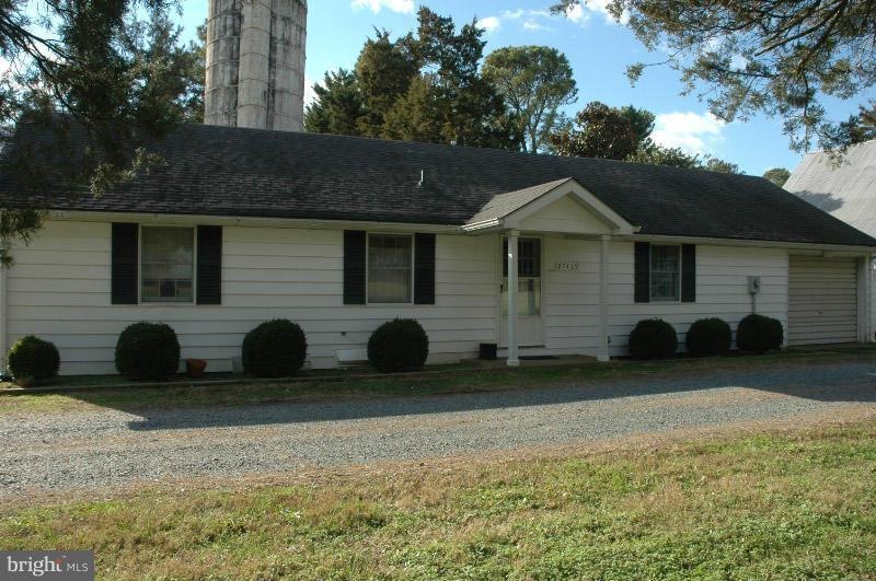 27469 Southside Island Creek Rd, Trappe, MD 21673 - photo 1