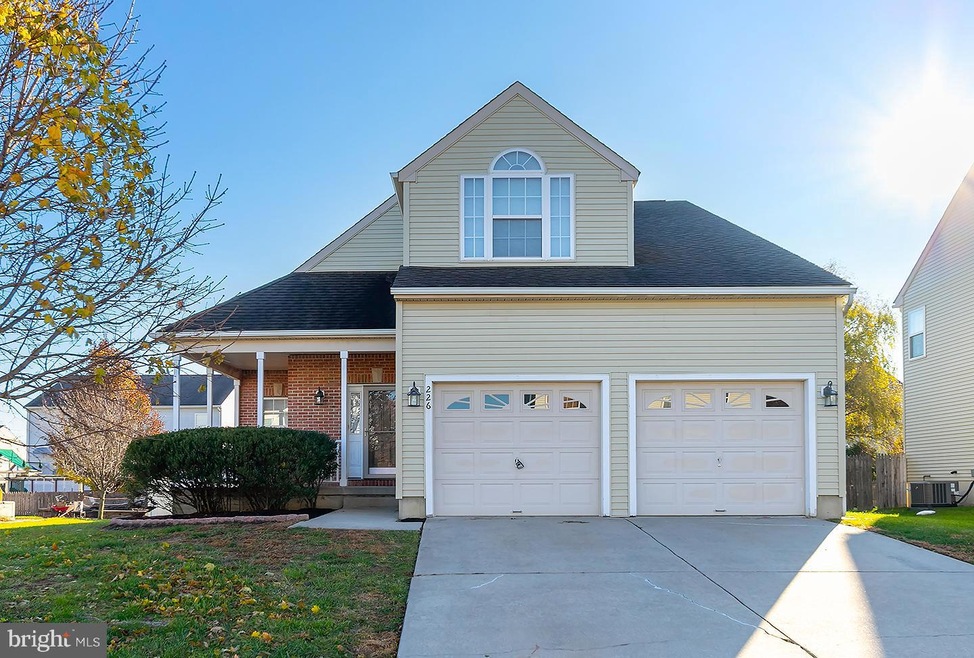 226 Juniper Ln, Swedesboro, NJ 08085 - photo 1