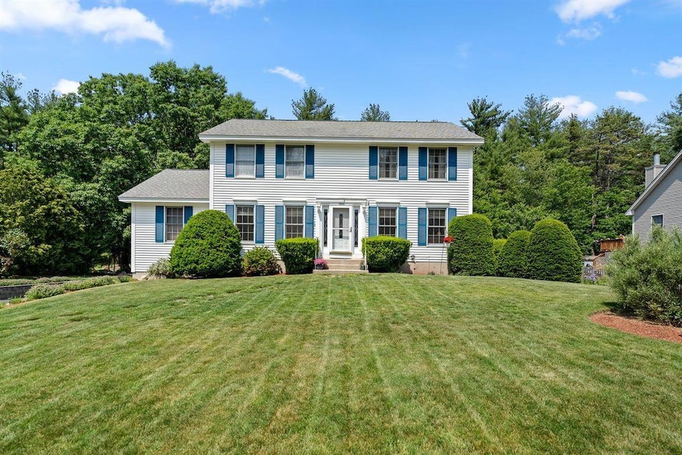 18 Windover Ln, MerriMacK, NH 03054 - photo 1