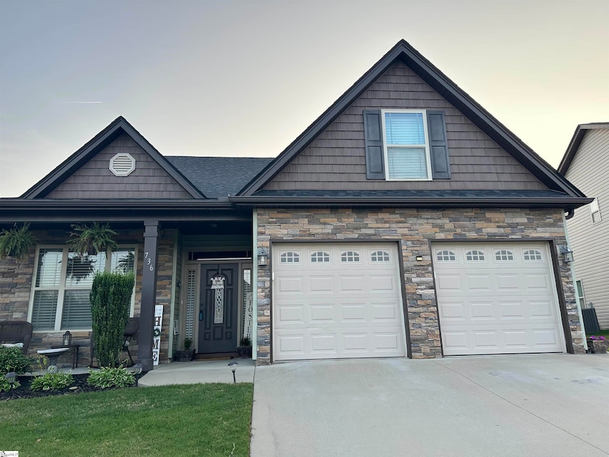 736 Cerons St, Moore, SC 29369 - photo 1