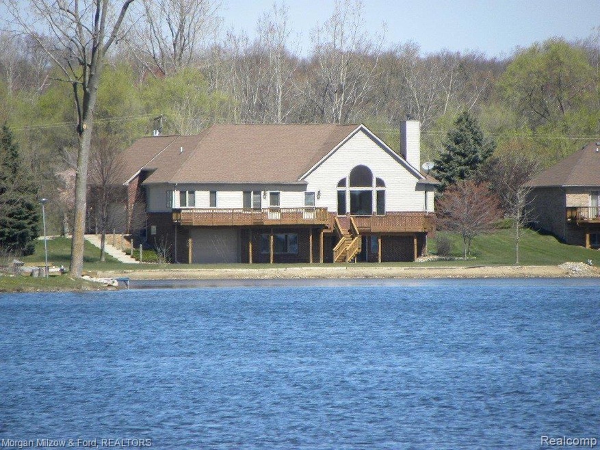 Lakefront Exterior.jpg